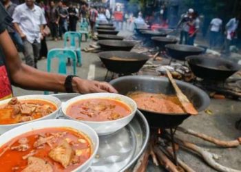 Pesta Makan Daging sebelum Puasa di Aceh. (istimewa)